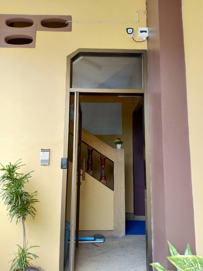 A Pousada Kookkai House Patong Exterior foto